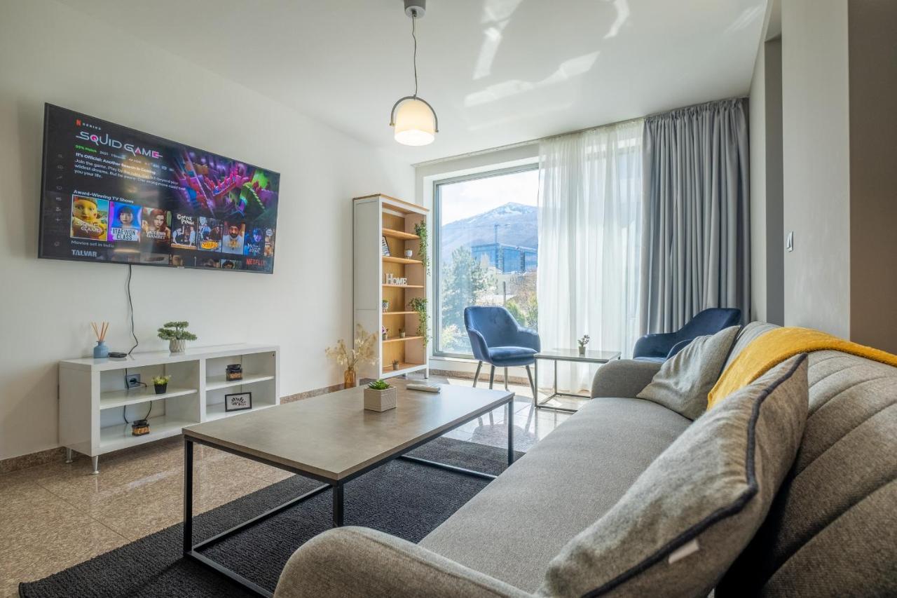 Julie'S Sunny Cozy Apartment With Balcony Sofia Extérieur photo